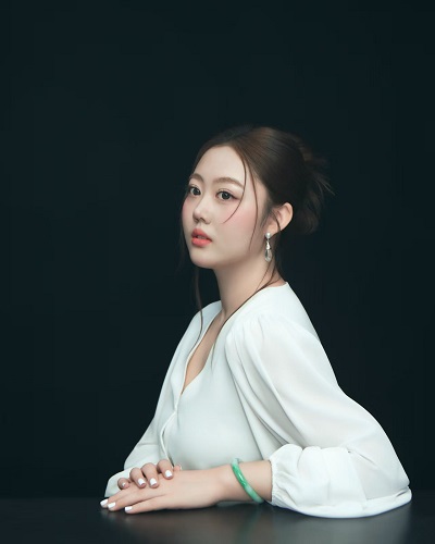 刘玺潼 - 副本.jpg